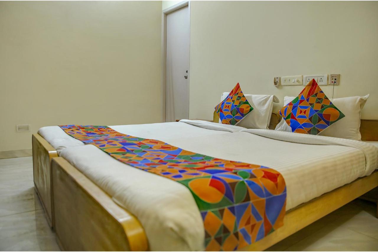 Fabhotel Hibiscus Stays - Nr Sholinganallur Water Lake & Vgp Aqua Kingdom Chennai Ngoại thất bức ảnh